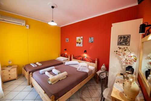 Efthalia Apartments & Studios