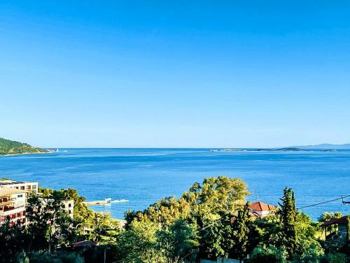 Dream Hill Athos