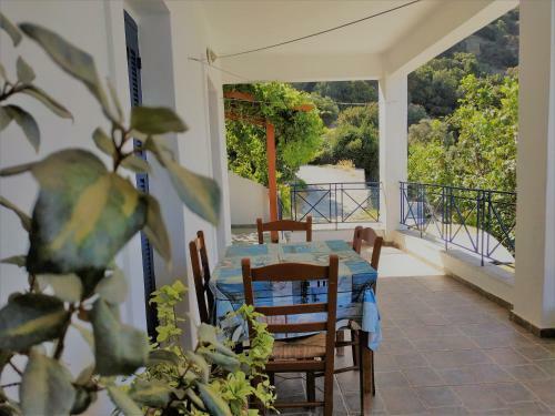 Apartamento Palaiopoli View Studio