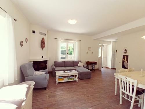 Armonia - Fully Accessible Villa With Swimming Pool