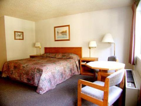 Motel Cedarwood Inn