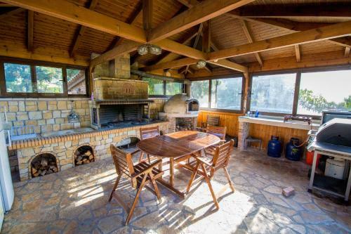 Villa Hellenic Hospitality Salamina