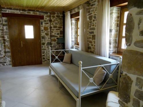 Nikitis Luxury Family Villa