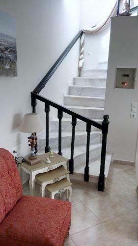 Cute Maisonette No2 On Coastal Sidewalk