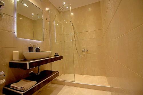 Sky Rays Luxury Apartments