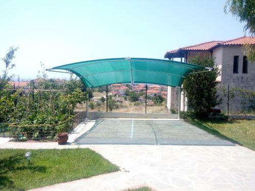 Sunday's Family House/apartment