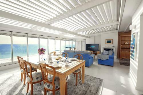 La Mer Apartments