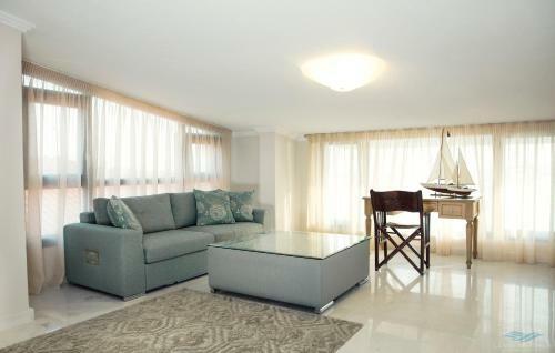 La Mer Apartments