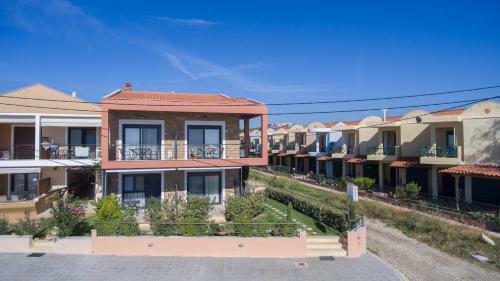 Filippos Apartments & Studios