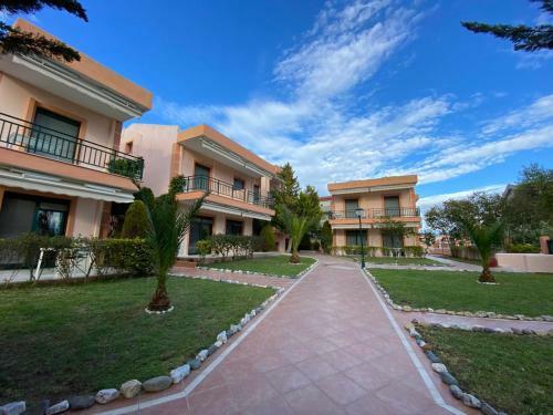 Alexandra Apartments