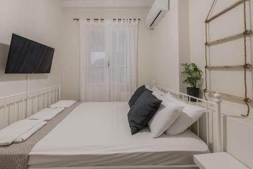 White Collection Villas & Suites - Pnoe Villa