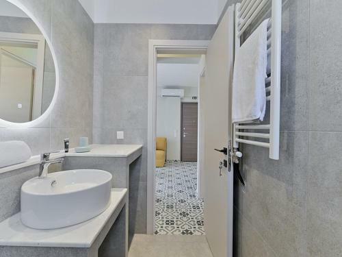Kasta Family Apartments
