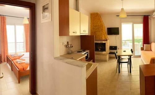 Helena's Apartments - Nikiti