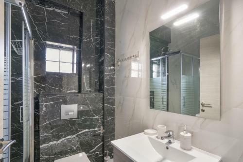 Emerald Luxury Apartments