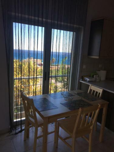180 Degree Sea View Apartment