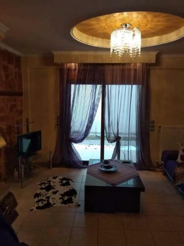 Apartamento Eleni's House