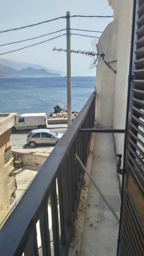 Hostal Spamandos Rooms