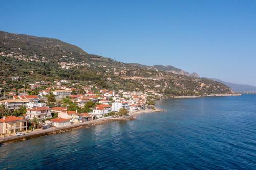 Paralia Platanou Seaview House