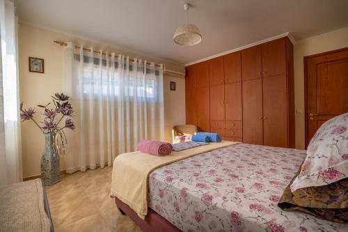 Paralia Platanou Seaview House