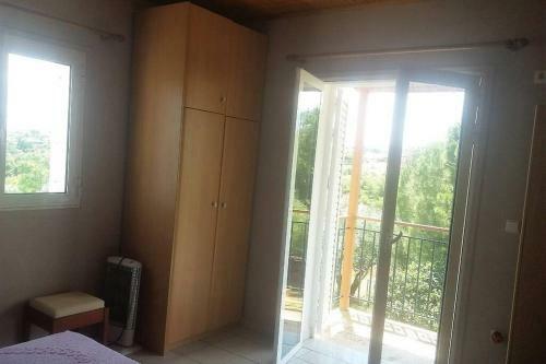 Xenia's Seaview House