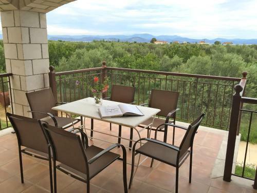 Glyfada Villas