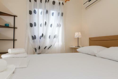 Glyfada Villas