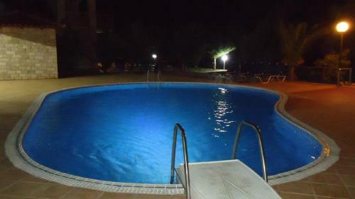 Glyfada Villas ||