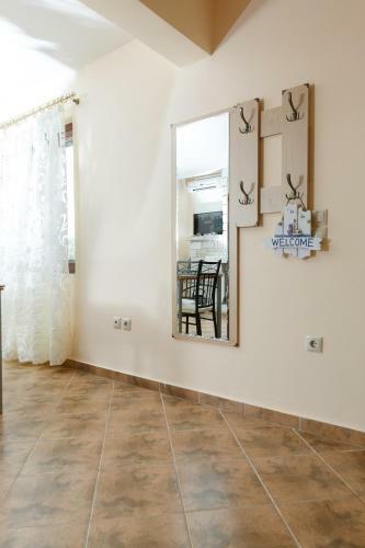 Glyfada Villas ||
