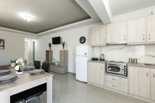 Elena's Apartment