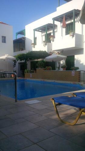 Konaki Studios & Apartments