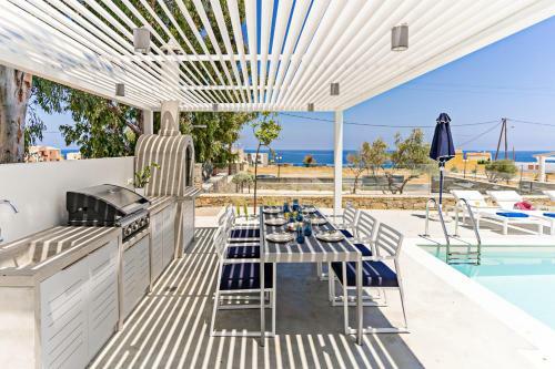Constantinos Villa, Sublime Island ?scape!