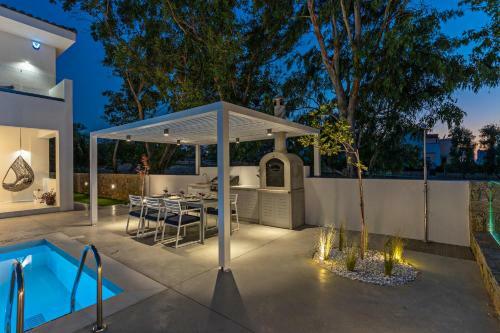 Constantinos Villa, Sublime Island ?scape!