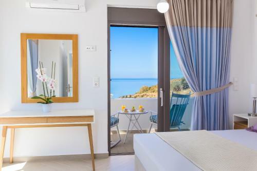 Eolia Villa, Beach Relaxation!