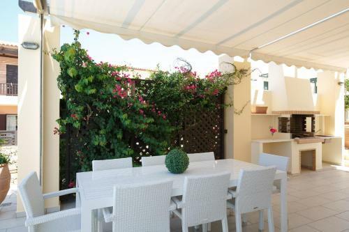 Sea View Luxury Villa Blanca