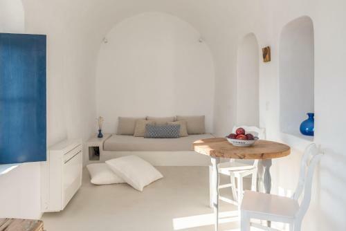 Villa White Cellar Cave Houses By Cycladica