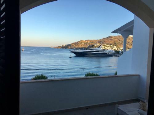 Petridi Maria Suites & Apartments