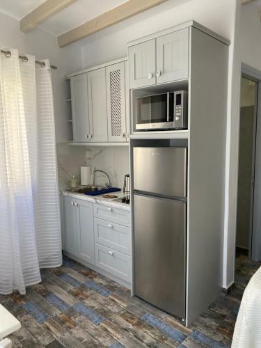 Petridi Maria Suites & Apartments