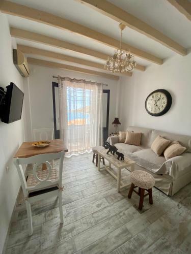 Petridi Maria Suites & Apartments