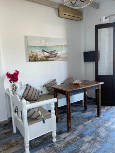Petridi Maria Suites & Apartments