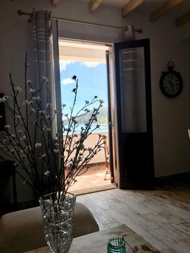 Petridi Maria Suites & Apartments