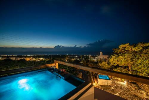 Villa Noelia Suites