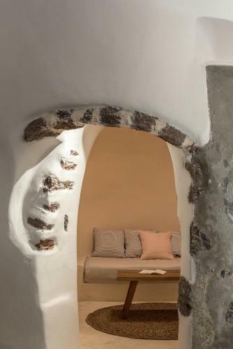 Villa Historic Old Bakery Cave By Cycladica