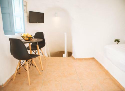 Athiri By A Terre Cave Villas