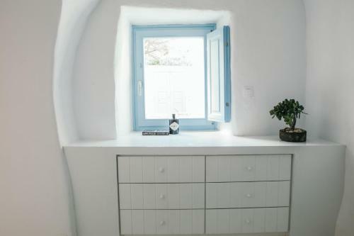 Nykteri By A Terre Cave Villas