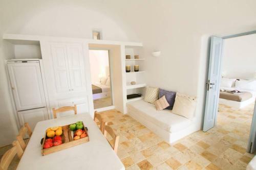 Villa Dionyssos Cave House