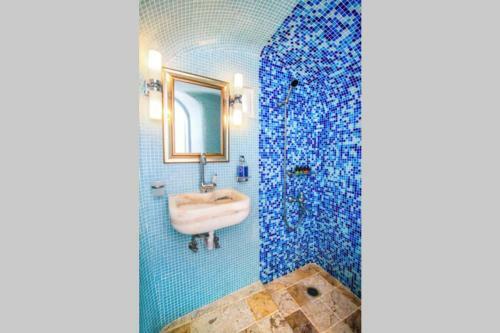 Villa Dionyssos Cave House