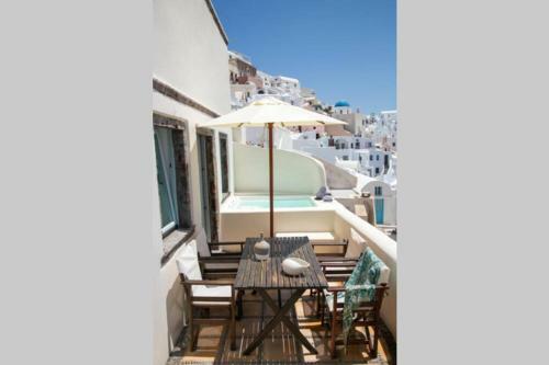 Villa Dionyssos Cave House