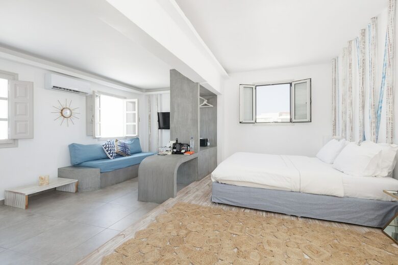 Hotel The Museum Project Oia