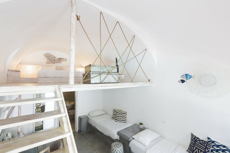 Hotel The Museum Project Oia