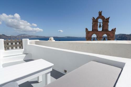 Astrea Suites Notus Dome House